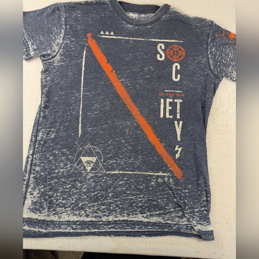 Buckle Society Of The Sun Blue-Grey and Orange Graphic T-Shirt Medium